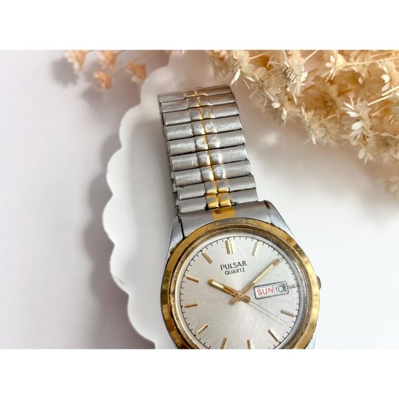 Pulsar Dual T Flexible Men's Day/Date Silver T Vintage Wristwatch - 30mm WORKS! - Picture 3 of 10